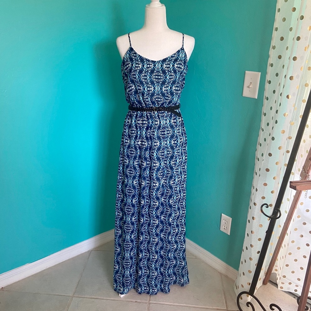 Lily Rose Blue and White Polynesian Maxi Dress